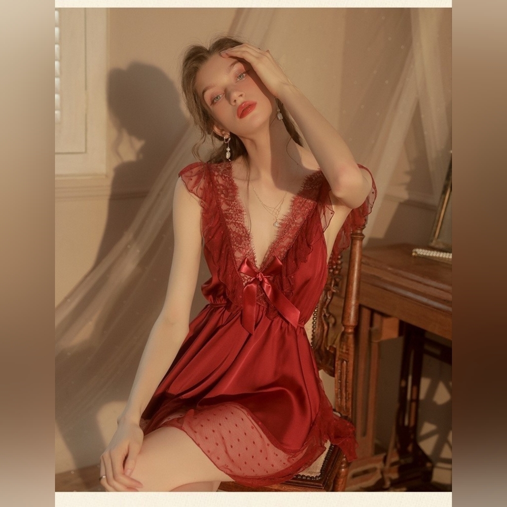 French Lace Sexy Gauzy Pyjama + G-string, size S-XL
